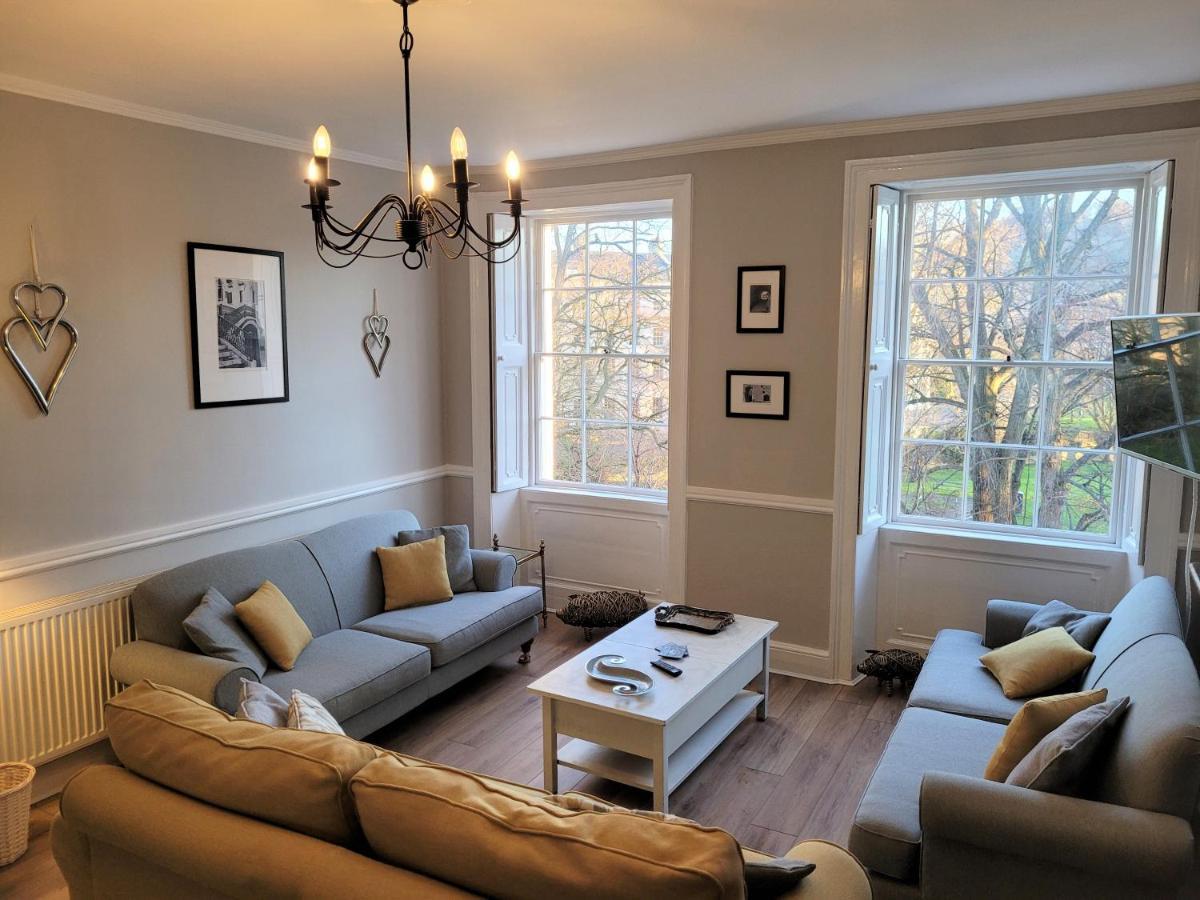 Park View Two-Bedroom Apartment Бат Экстерьер фото